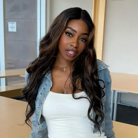 Deb Smikle hasn't shared anything about her love life in the social media.